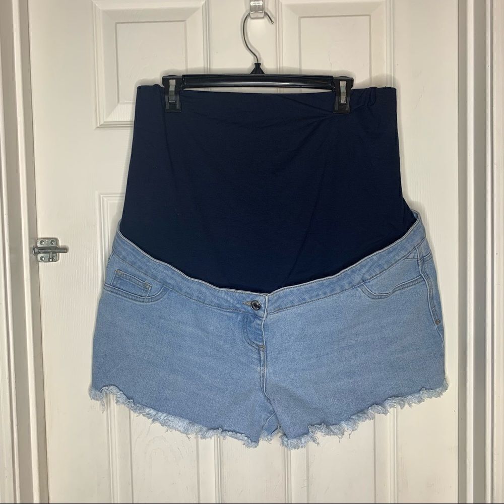 Missguided Maternity Frayed Hem Denim Shorts Size 14